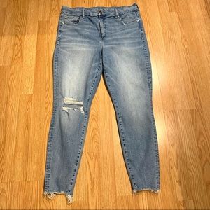 Women’s American Eagle Luxe skinny jeans sz 20